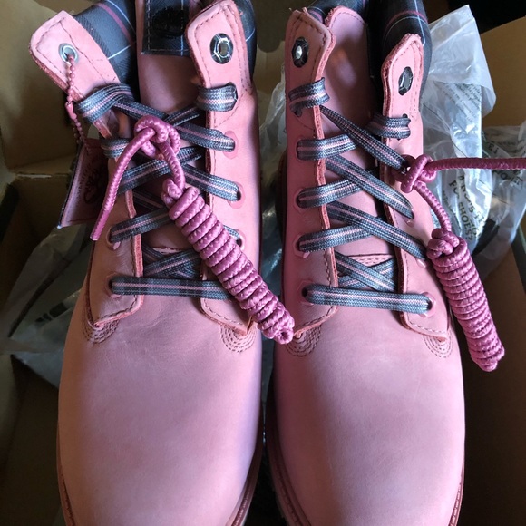 Timberlands - Picture 2 of 4